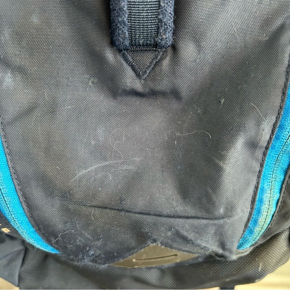 THE NORTH FACE Flex-Vent Backpack - Picture 3 of 14